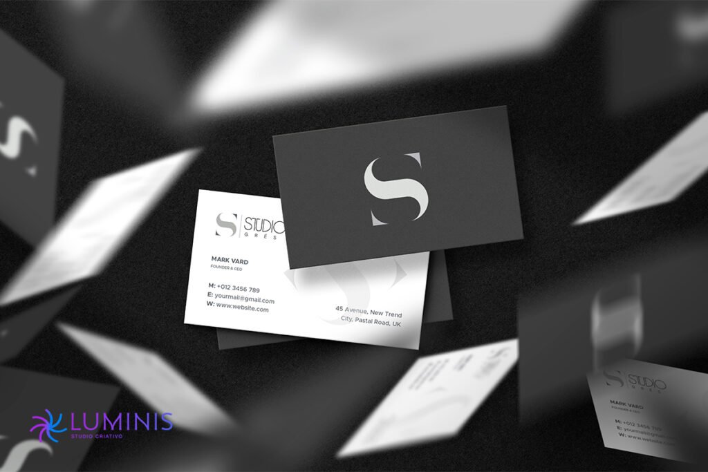 Cartões desenvolvidos com layout limpo e contraste visual, reforçando o posicionamento premium da marca.